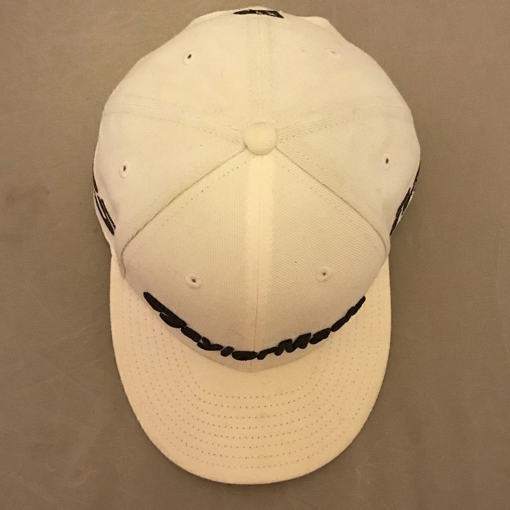 New Era Taylor Made Golf Classic Black and White Baseball Hat - Picture 5 of 16
